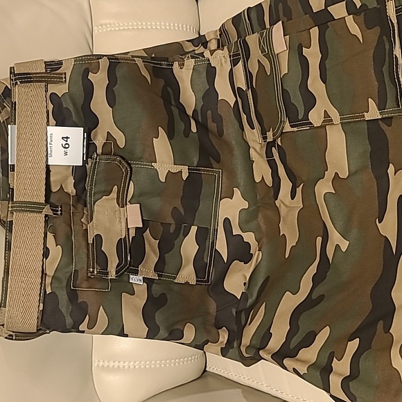 Big and Tall Pro Club cargo shorts w/matching belt. NWT. - Picture 2 of 5